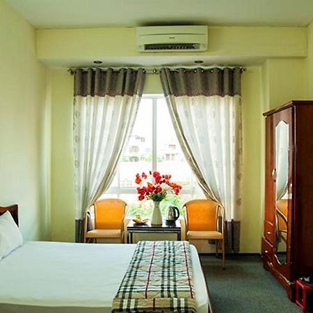 Ngoc Binh Hotel Hué Extérieur photo