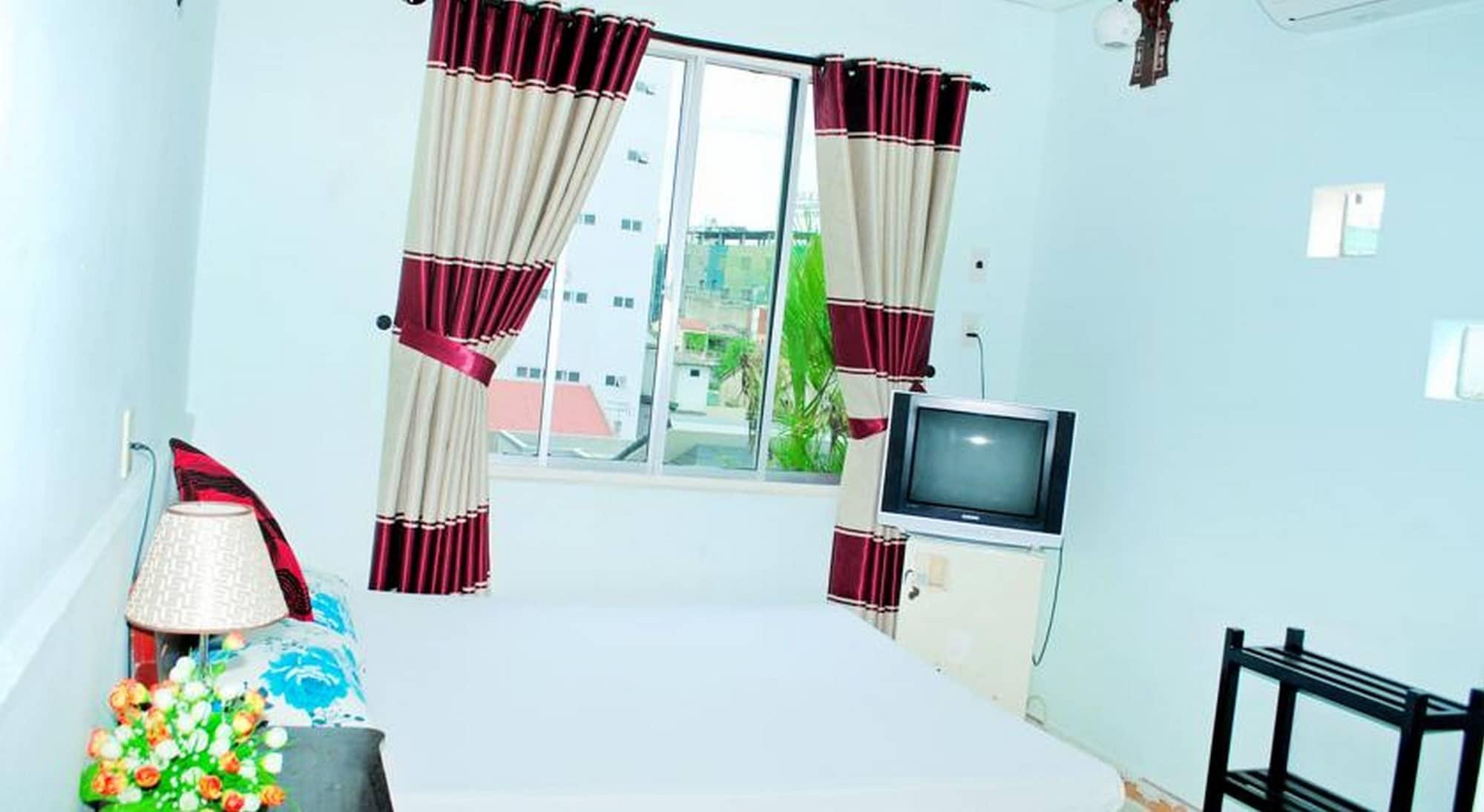 Ngoc Binh Hotel Hué Extérieur photo